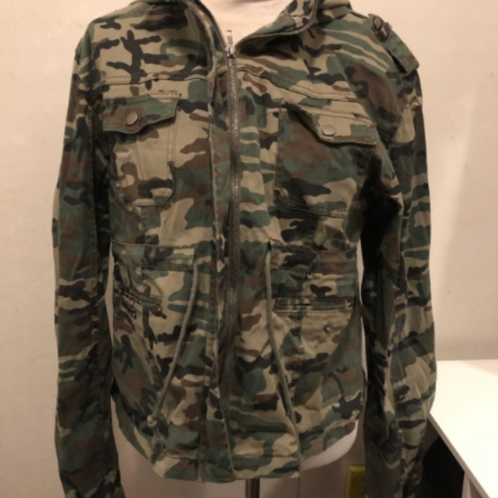 Camouflage Women's Jacket